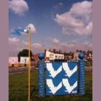 Manchester, Rochdale Road Linked hands peace sculpture